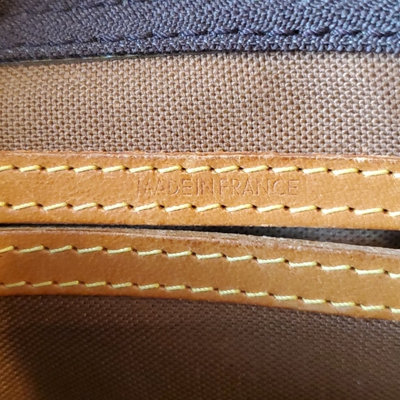 Authentic and Vintage Speedy 25 - Picture 7 of 16